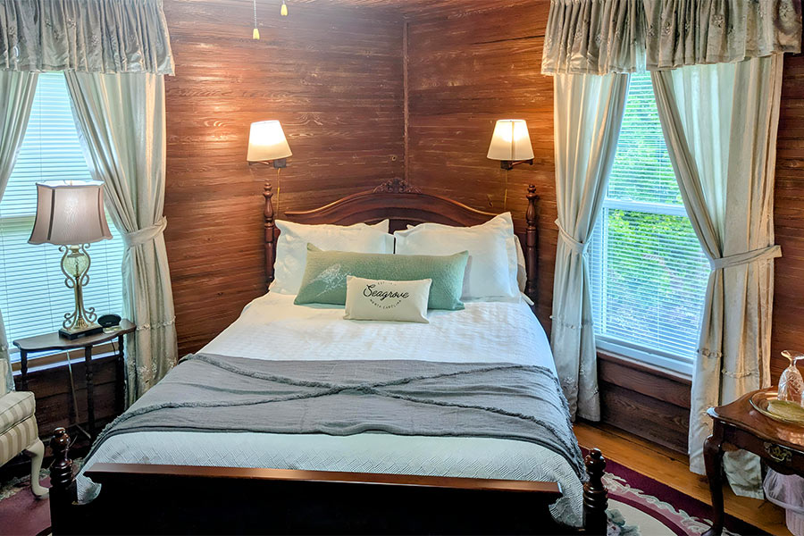 Berties Guest Room Bed