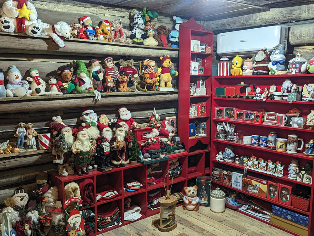 Christmas Shop