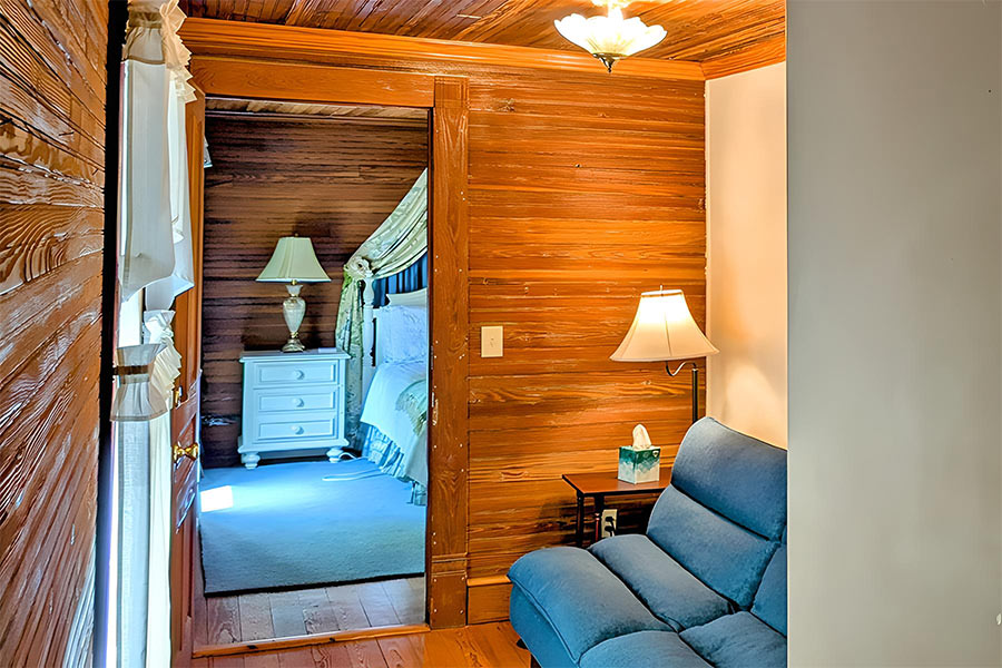 Summit Room futon hall